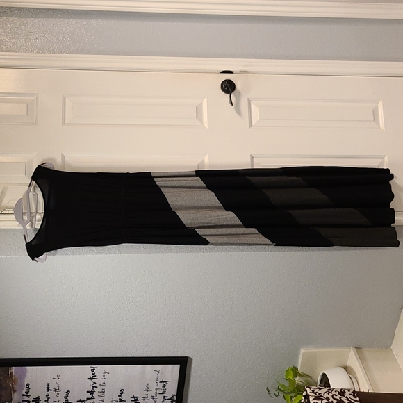 Spense Maxi Dress Size S - Picture 3 of 3